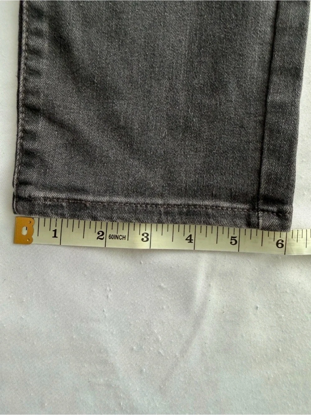 NWT Levi's 311 Shaping Skinny Jeans Mens 34/30 Slim Black